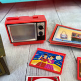 Re-Ment Retro Red Television Set